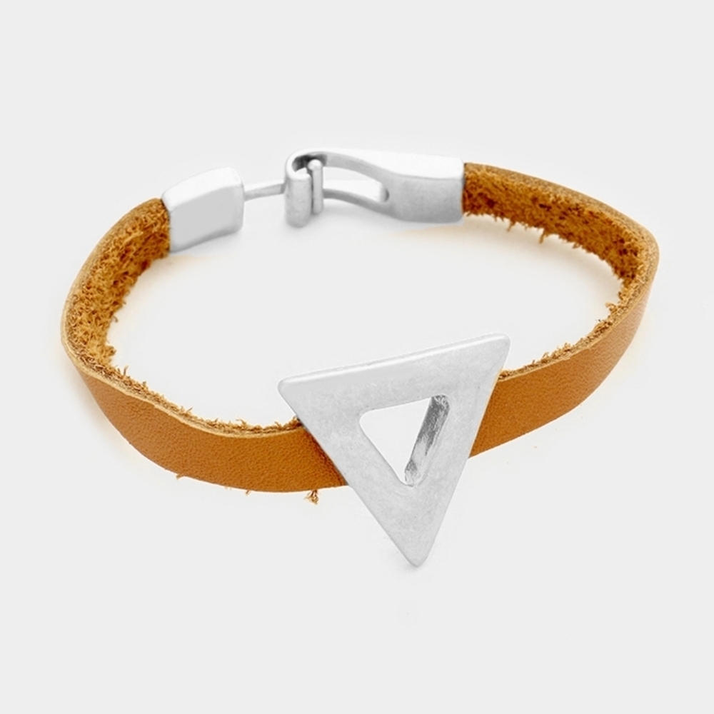 NWT Bohemian Antique Silver Geo Triangle Brown Faux Leather Bracelet